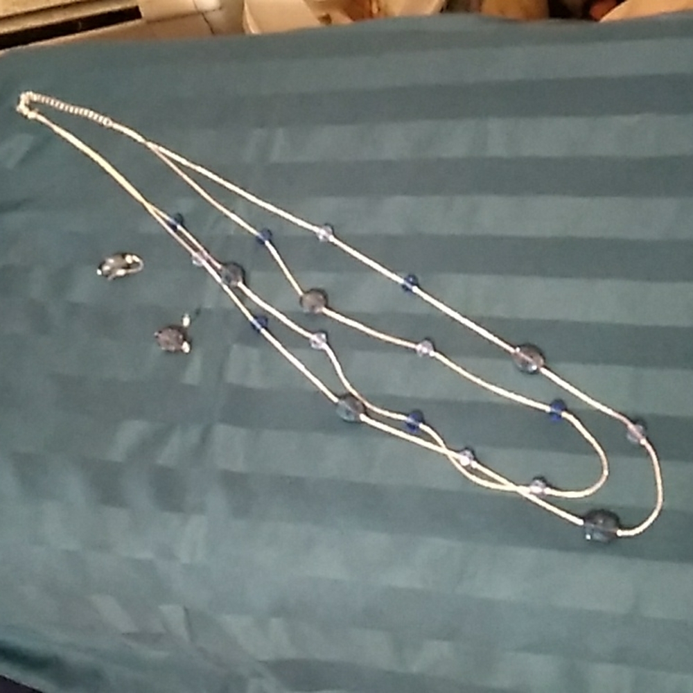Avon Dazzling Blue Long Necklace with matching earrings